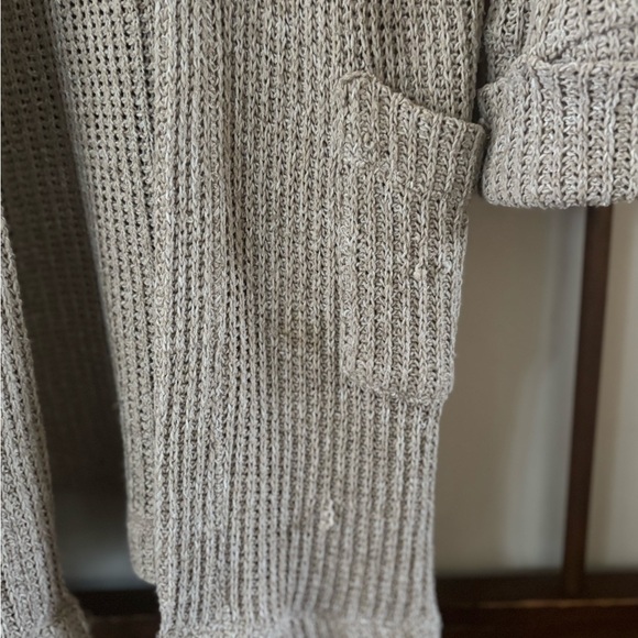 Carly Jean Los Angeles Slouchy Cardigan - Picture 3 of 5